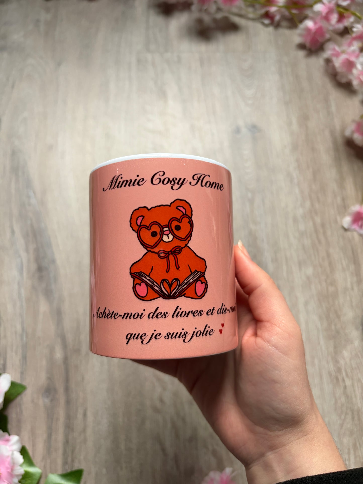 Tasse Bookish ☕ "Achète-moi des livres et dis-moi que je suis jolie"