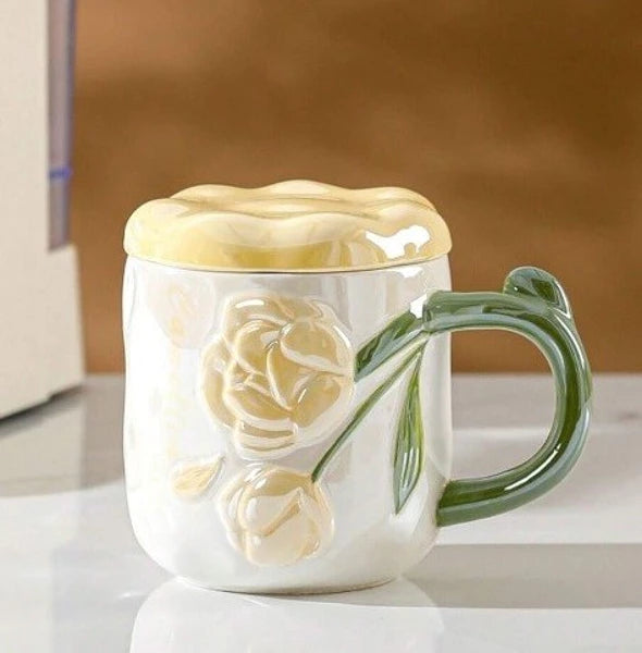 Tasse Camélia en céramique nacré avec couvercle Jaune