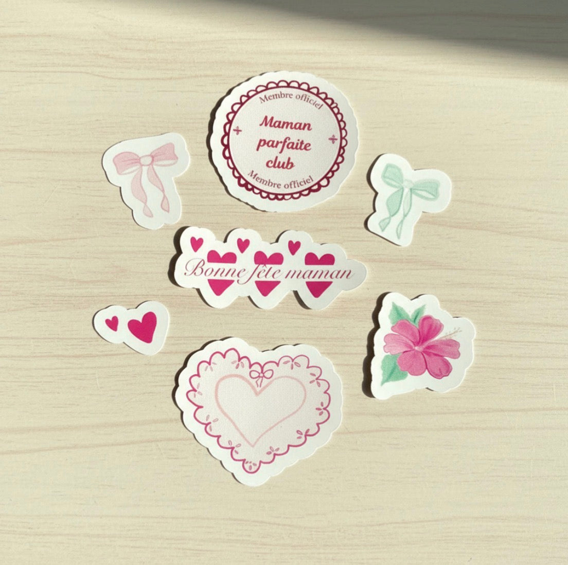 Coffret Mystère Fête des Mères 🌸 — Livre + Thé + jolis accessoires