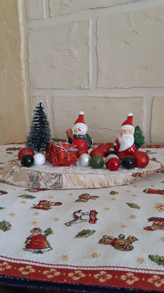 Décoration artisanale en bois naturel –  Scène de Noël